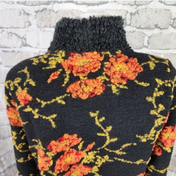 Vintage Wool Handmade Cardigan tlb design Floral Black Orange Size Medium - Picture 11 of 14